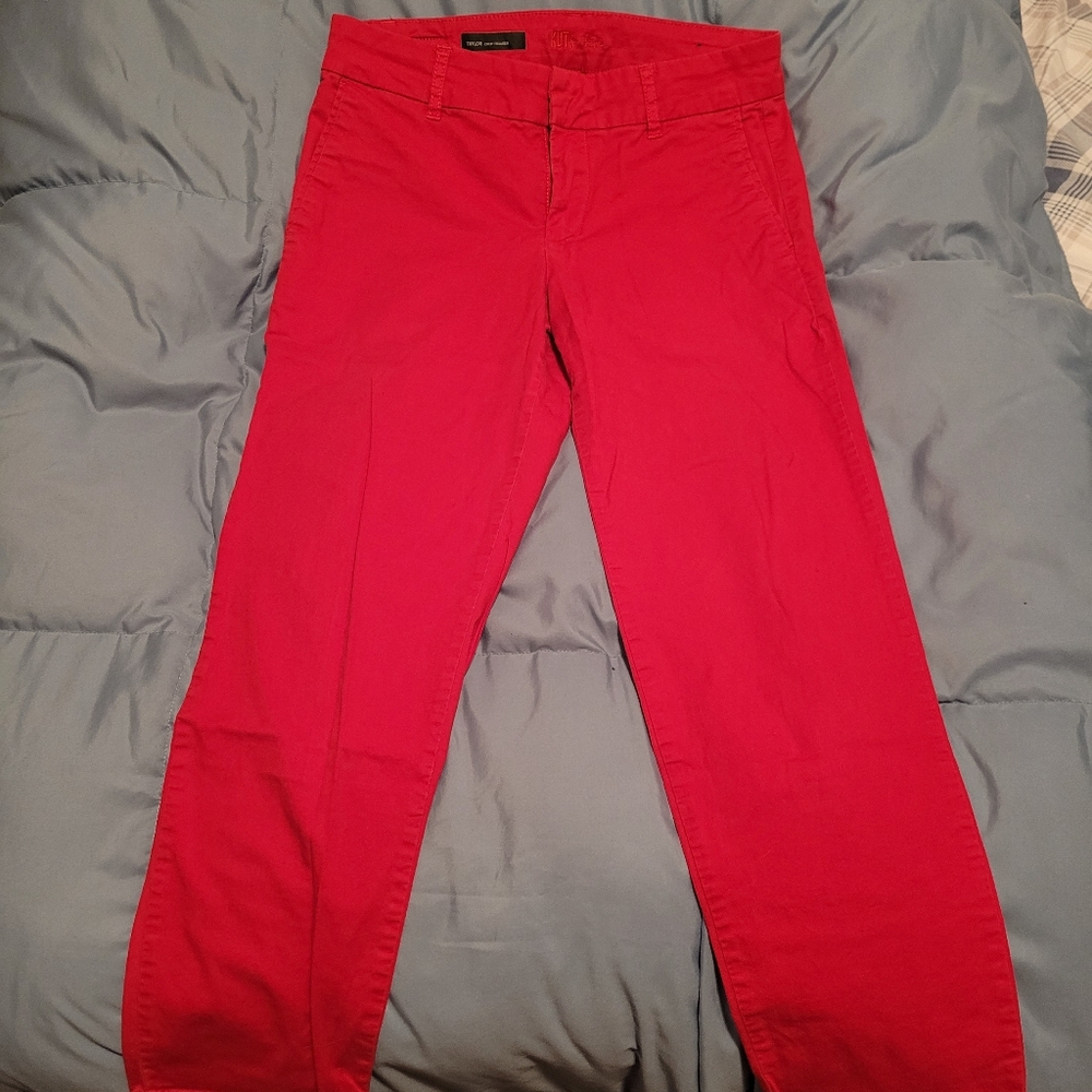 Red crop pants